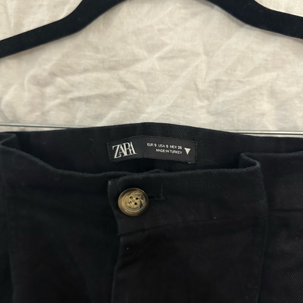 Zara Black High Waist Women's Shorts - Picture 2 of 4